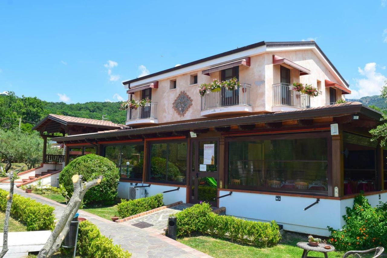 Agrilao Villa Scalea Exterior photo